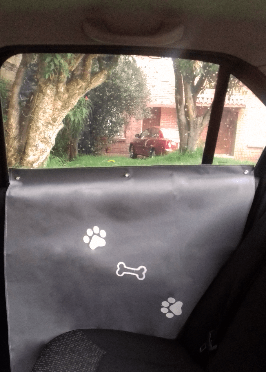 Forro-Protector-gris-min.png